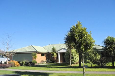 Photo of property in 19 Caversham Drive, Rototuna, Hamilton, 3210