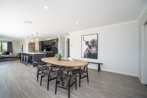 Photo of property in 7 Hartwell Drive, Kelvin Grove, Palmerston North, 4470