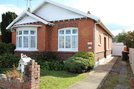 Photo of property in 268 Macandrew Road, Forbury, Dunedin, 9012