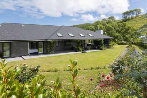 Photo of property in 74 Scarlys Way, Okitu, Gisborne, 4010