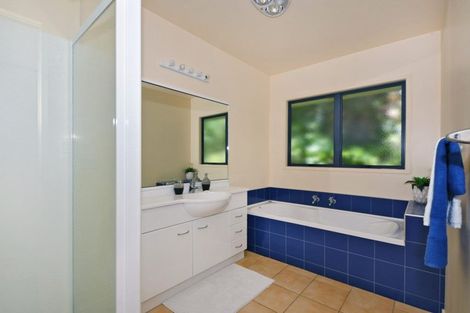 Photo of property in 92 Ngahere Drive, Horahora, Whangarei, 0110