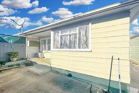 Photo of property in 1/72 Bridge Street, Bulls, 4818