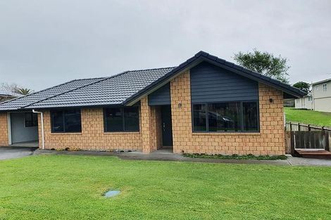 Photo of property in 5 Keven Road, Clarks Beach, Pukekohe, 2679