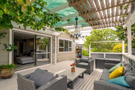 Photo of property in 51 Cologne Street, Martinborough, 5711