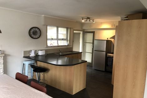 Photo of property in 4 Prescott Place, Hillcrest, Hamilton, 3216