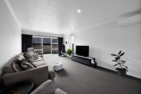 Photo of property in 5 Wills Road, Bell Block, New Plymouth, 4312