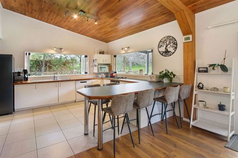 Photo of property in 49 Opoto Place, Kaukapakapa, 0873