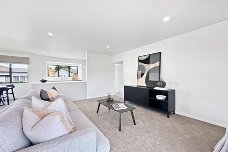 Photo of property in 10 Antonia Place, Kinloch, Taupo, 3377