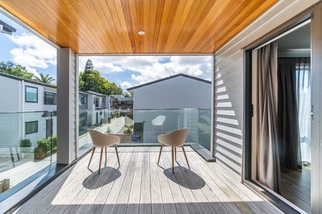 Photo of property in 48d Tiverton Road, Avondale, Auckland, 0600