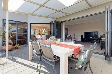 Photo of property in 4 Cotswold Place, Ohauiti, Tauranga, 3112