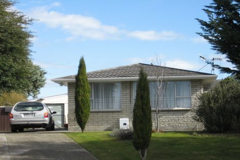 Photo of property in 68 Meadowvale Drive, Levin, 5510