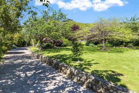 Photo of property in 243 Huia Street, Waikanae, 5391