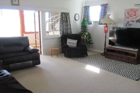 Photo of property in 15 Manse Street, Waimate, 7924