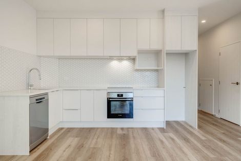Photo of property in 1/15 Sea Vista Avenue, Beach Haven, Auckland, 0626