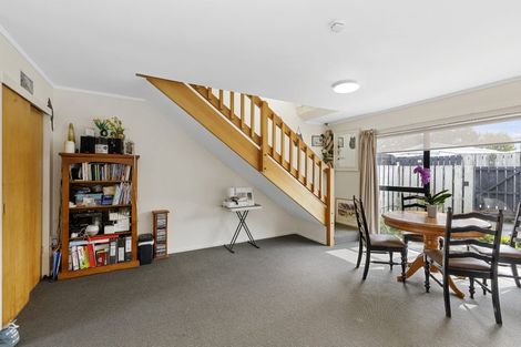 Photo of property in 4/24 Mason Street, Moera, Lower Hutt, 5010
