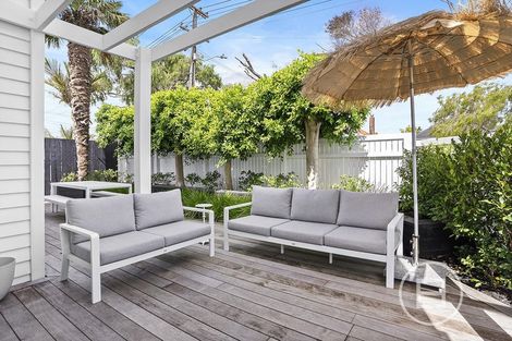 Photo of property in 1a Maranui Avenue, Point Chevalier, Auckland, 1022