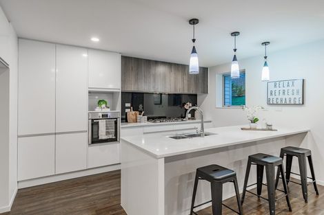 Photo of property in 3 Tuangi Street, Long Bay, Auckland, 0630