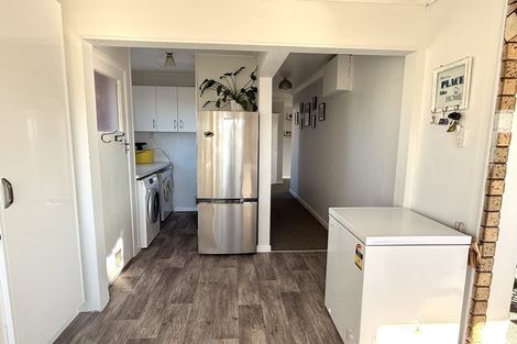 Photo of property in 73 Adamson Crescent, Glengarry, Invercargill, 9810