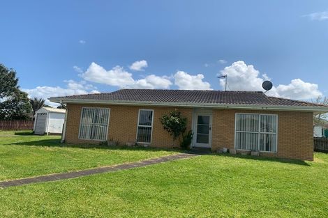 Photo of property in 1 Ettrick Place, Mangere East, Auckland, 2024