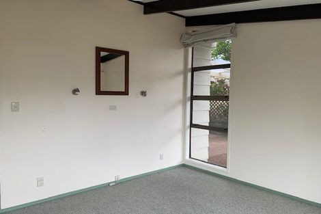 Photo of property in 765 East Coast Road, Northcross, Auckland, 0630