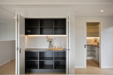 Photo of property in 1a Tarapatiki Drive, Whitianga, 3510