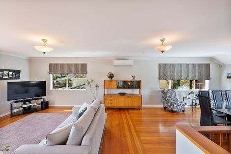 Photo of property in 3 Semillon Avenue, Henderson, Auckland, 0612