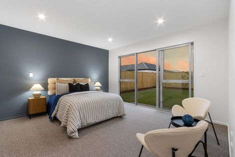 Photo of property in 5 Lorenzos Lane, Halswell, Christchurch, 8025