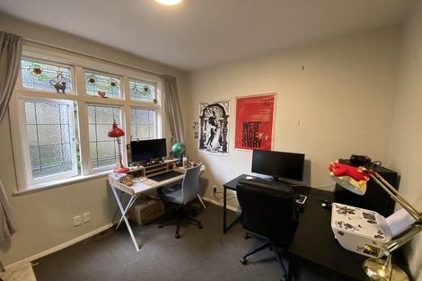 Photo of property in 4a Easdale Street, Kelburn, Wellington, 6012