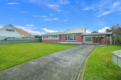 Photo of property in 15 Paisley Street, Awapuni, Palmerston North, 4412