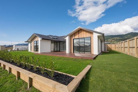 Photo of property in 2 Greenway Crescent, Hope, Richmond, 7020