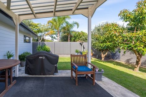 Photo of property in 18 Mcnaughton Place, Onekawa, Napier, 4110