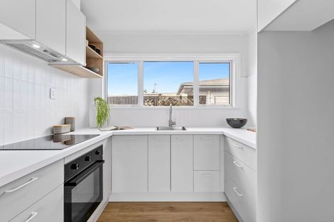 Photo of property in 1/12 Golf Road, Tahunanui, Nelson, 7011