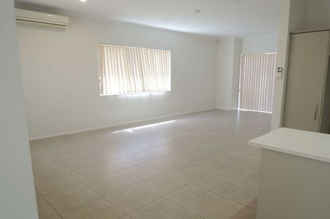 Photo of property in 64 Black Teal Close, Unsworth Heights, Auckland, 0632