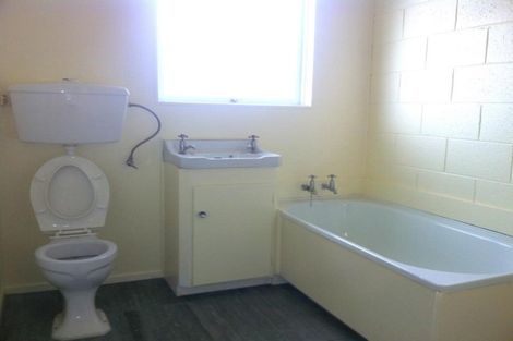 Photo of property in 3/9 Mountain Road, Mount Wellington, Auckland, 1072