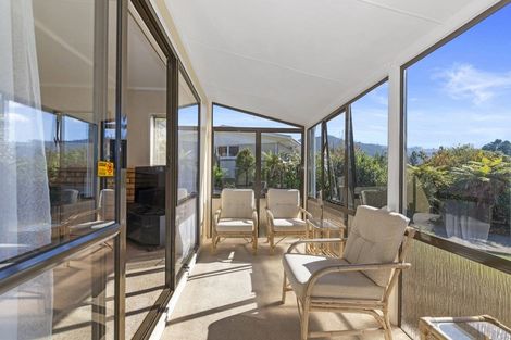 Photo of property in 10 Campbell Place, Pukehangi, Rotorua, 3015