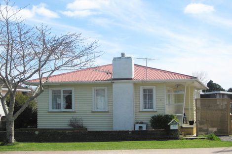 Photo of property in 40 Doralto Road, Frankleigh Park, New Plymouth, 4310