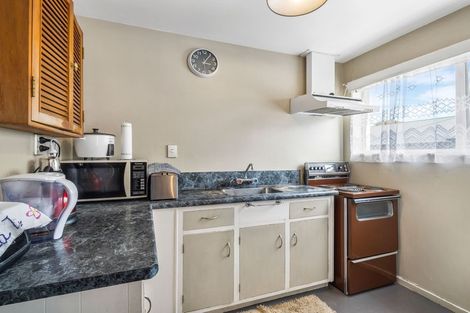 Photo of property in 2/33 Somerset Crescent, Spreydon, Christchurch, 8024