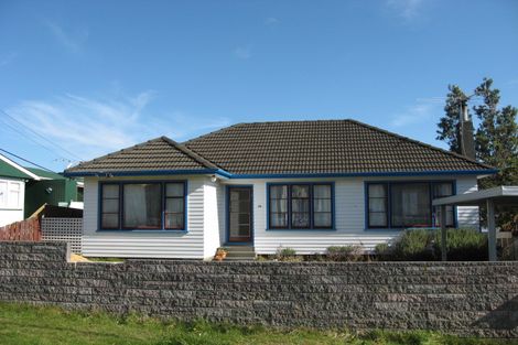 Photo of property in 28 Castlerea Street, Wainuiomata, Lower Hutt, 5014