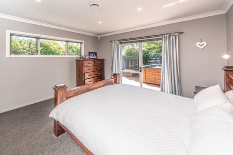 Photo of property in 18 Golf Vue Place, Castlecliff, Whanganui, 4501