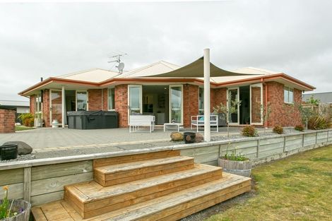 Photo of property in 6 Halston Close, Huntingdon, Ashburton, 7774