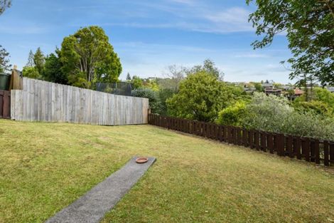 Photo of property in 3 Addis Place, Shelly Park, Auckland, 2014