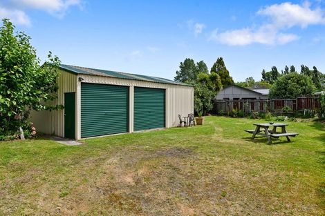 Photo of property in 4 Kahu Street, Utuhina, Rotorua, 3015