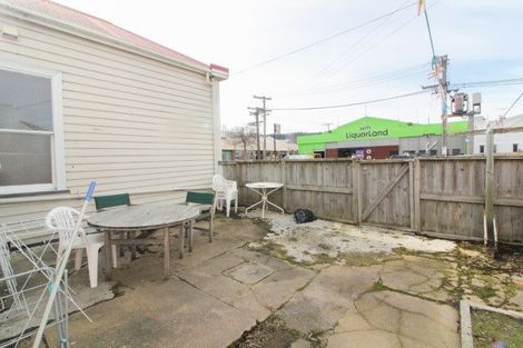 Photo of property in 102 Albany Street, North Dunedin, Dunedin, 9016