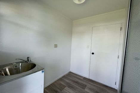 Photo of property in 76b Kahikatea Drive, Melville, Hamilton, 3206