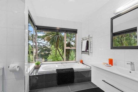 Photo of property in 200 Panorama Road, Clifton, Christchurch, 8081