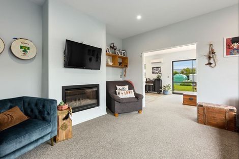 Photo of property in 188 Travis Road, New Brighton, Christchurch, 8083