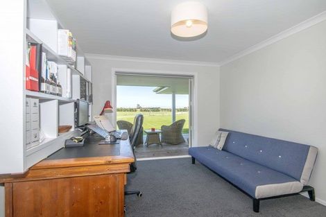 Photo of property in 1/616 Halkett Road, West Melton, Christchurch, 7671