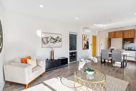 Photo of property in 127 Tarapuka Road, Westgate, Auckland, 0814