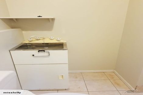 Photo of property in Carwyn Place, 9/352a Swanson Road, Ranui, Auckland, 0612