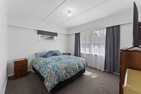 Photo of property in 100 Plateau Road, Te Marua, Upper Hutt, 5018